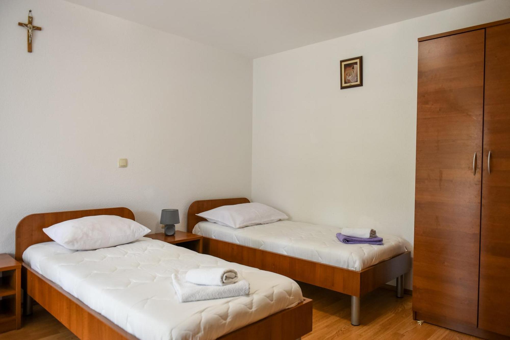 Apartments And Rooms Mara I Pavo Međugorje Buitenkant foto