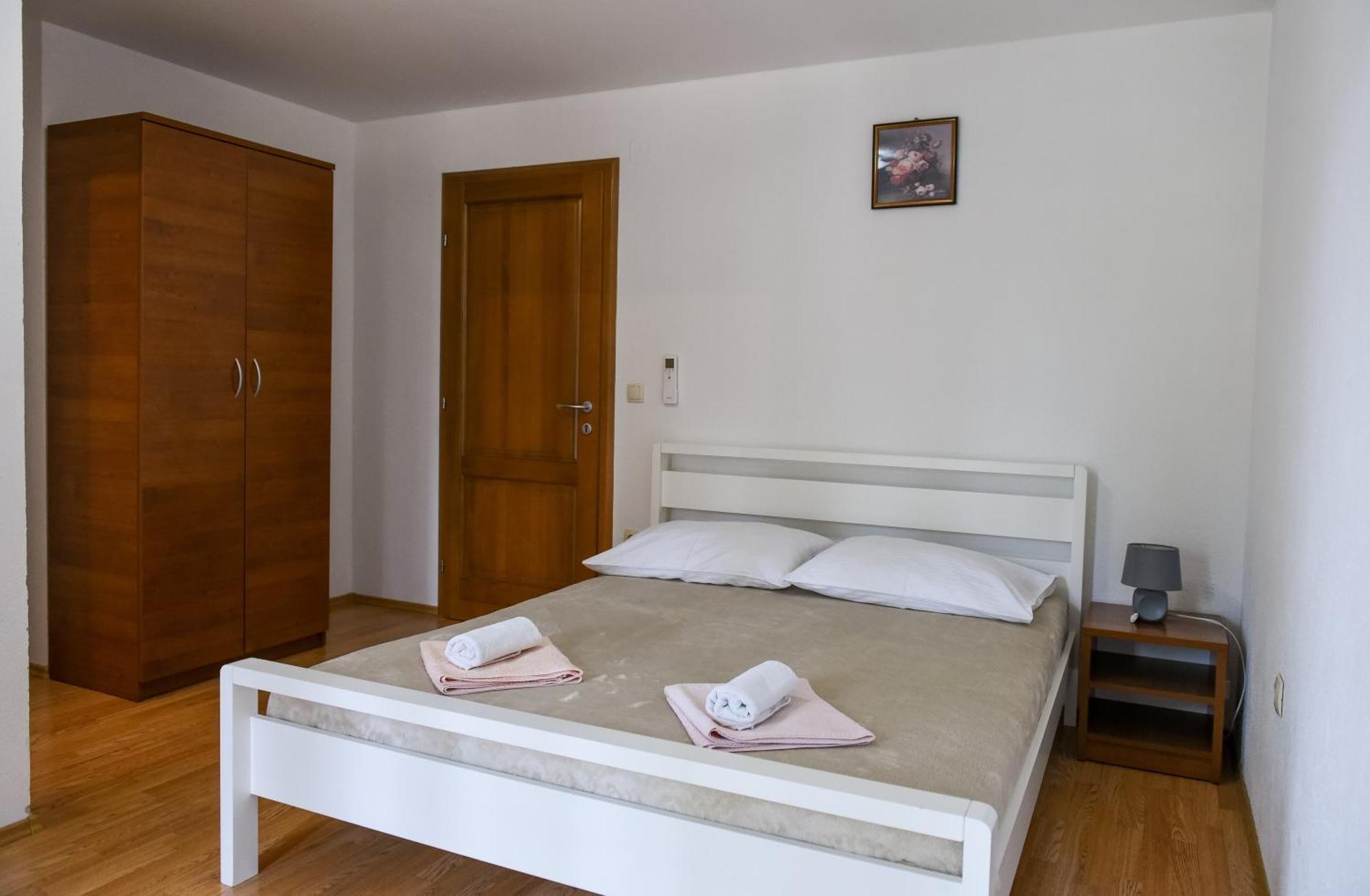 Apartments And Rooms Mara I Pavo Međugorje Buitenkant foto